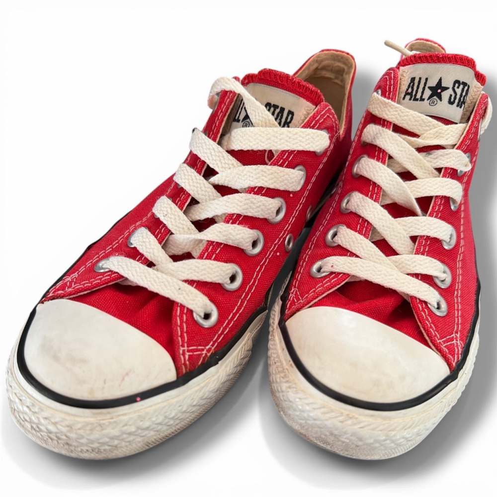 Converse Red & White Low Top Sneakers Size men’s 5 women’s 7 - Picture 2 of 6